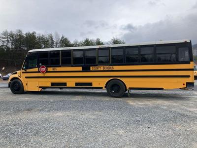 2008 Freightliner B2