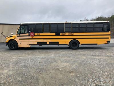 2008 Freightliner B2