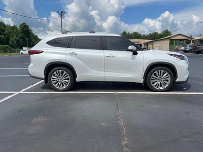 2023 Toyota Highlander