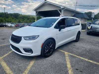 2025 Chrysler Pacifica