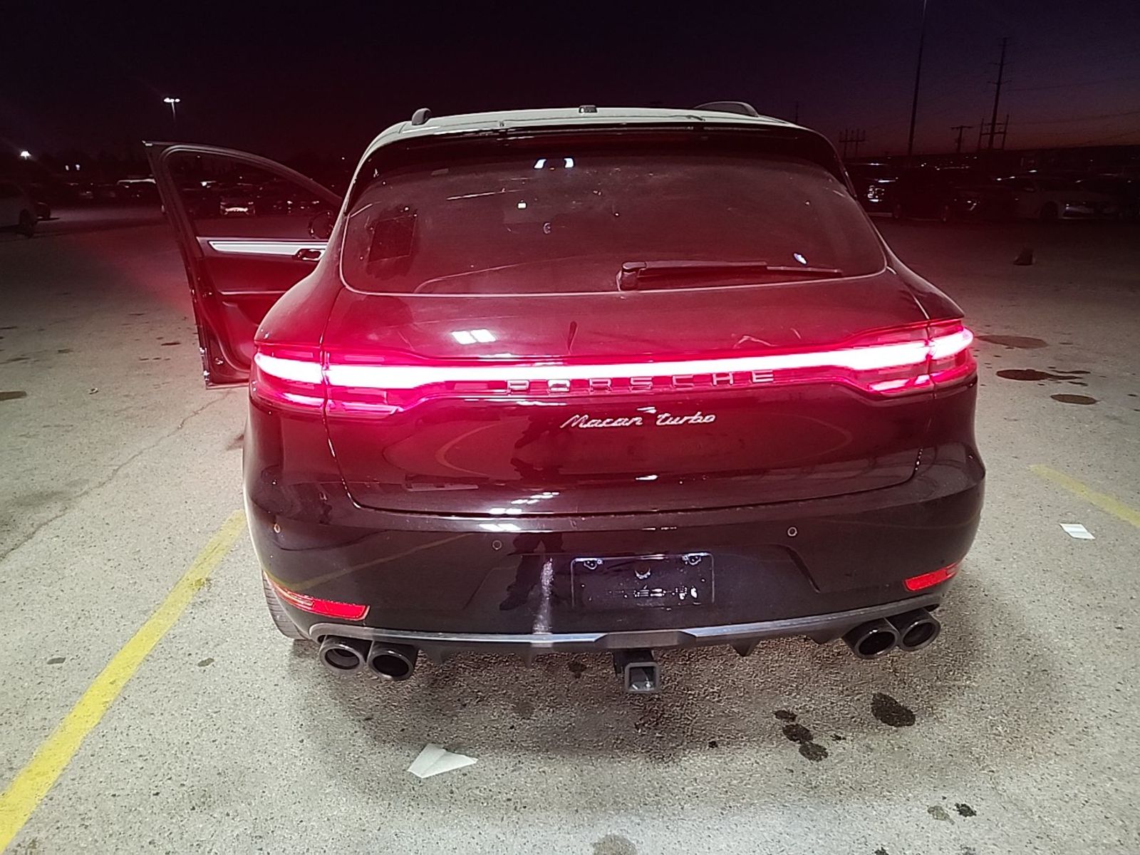 2020 Porsche macan  Turbo AWD