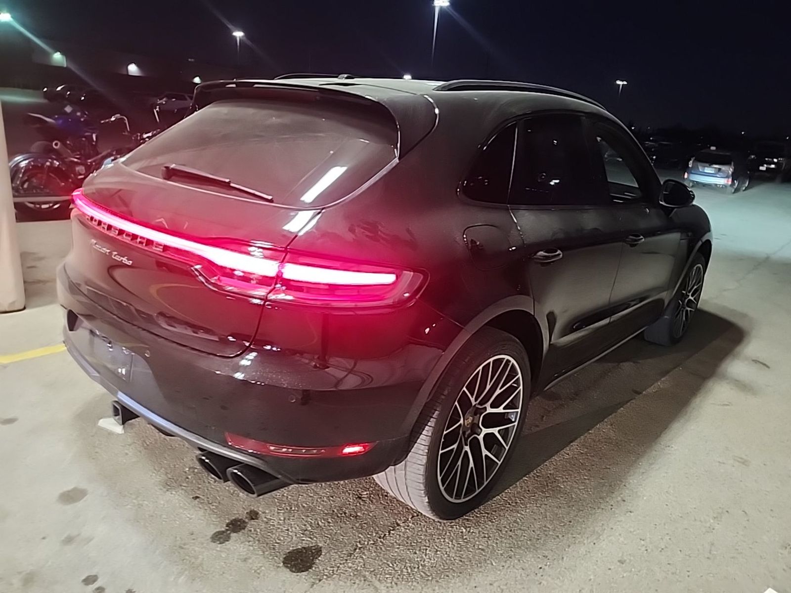 2020 Porsche macan  Turbo AWD