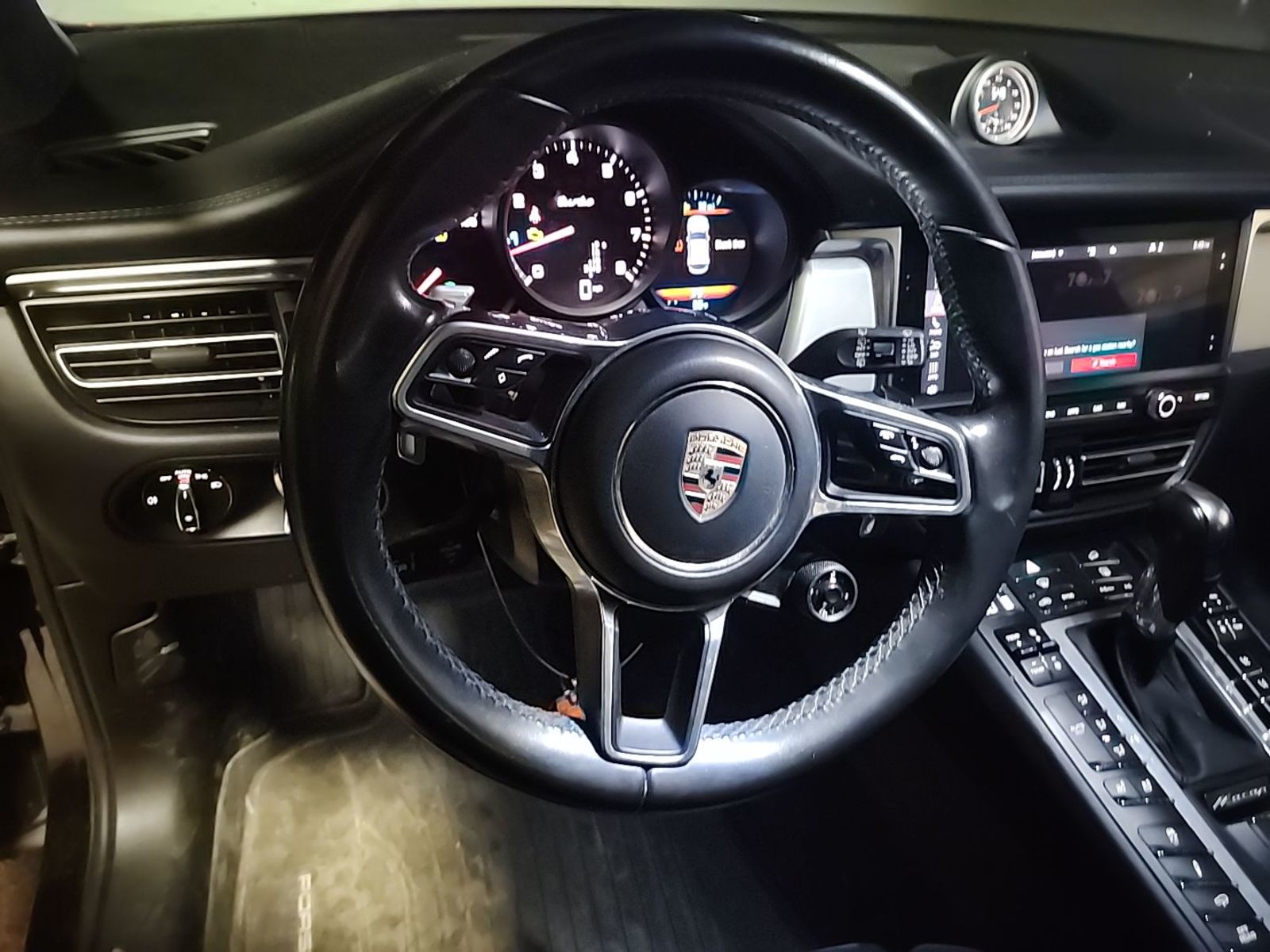 2020 Porsche macan  Turbo AWD