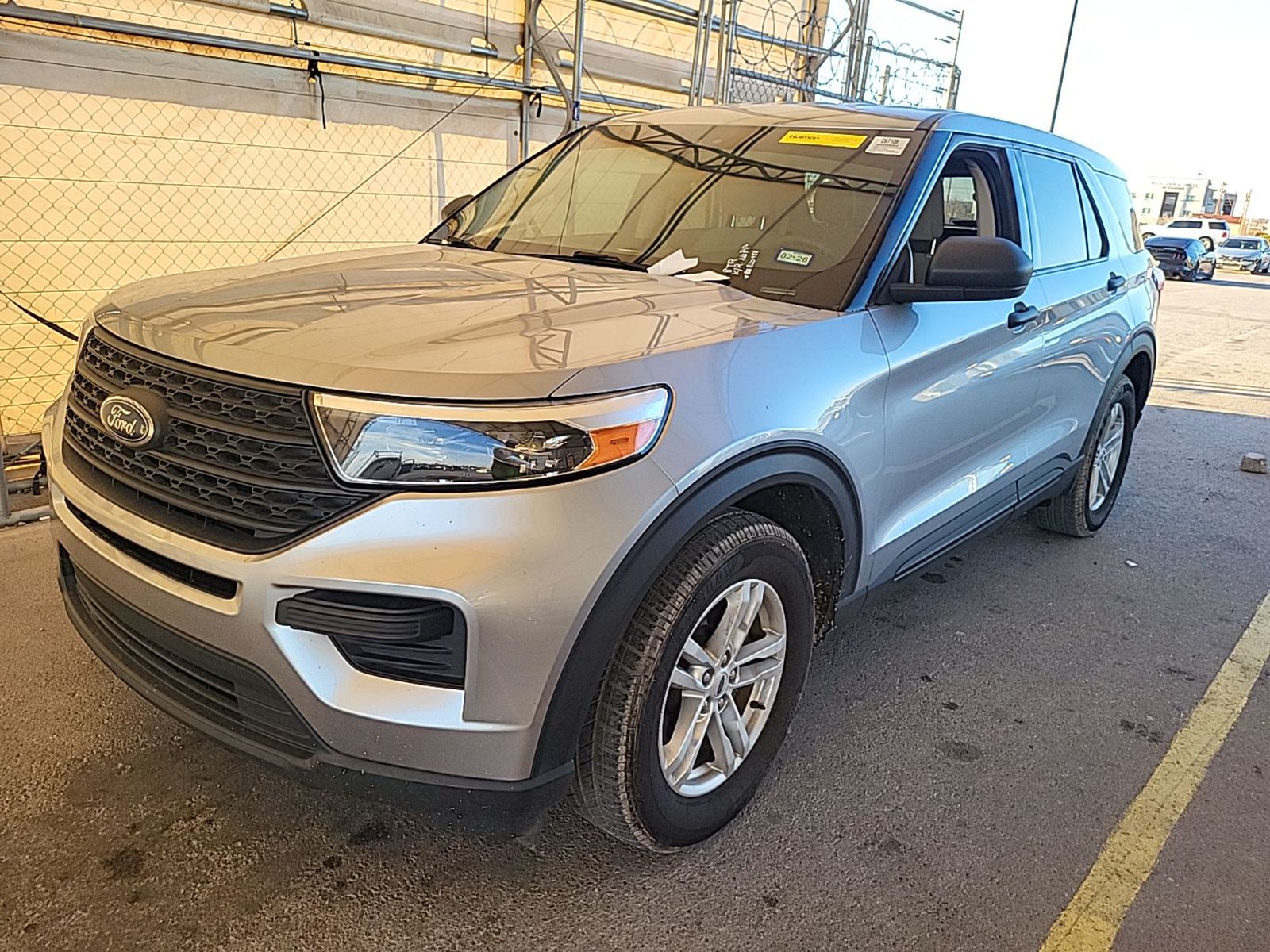 2022 Ford Explorer  Base RWD