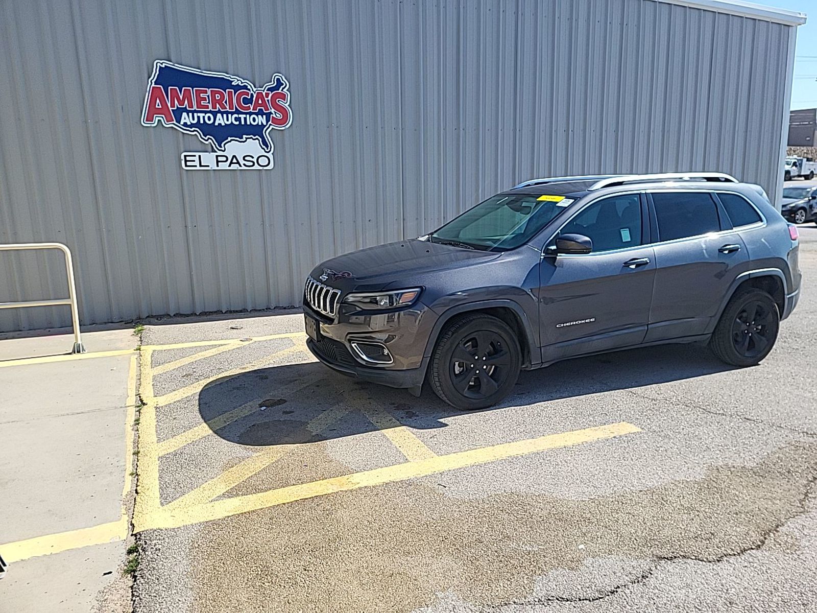 2019 Jeep Cherokee  Limited FWD