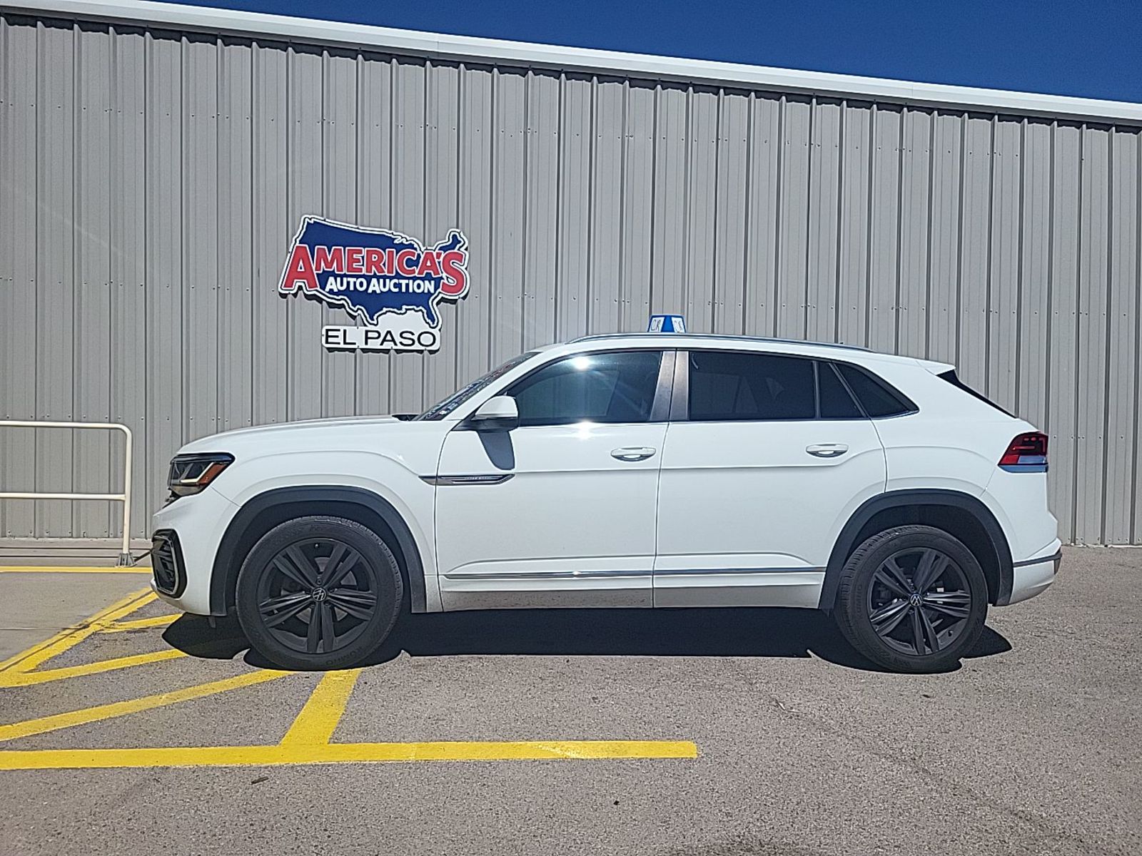 2020 Volkswagen Atlas Cross Sport   AWD
