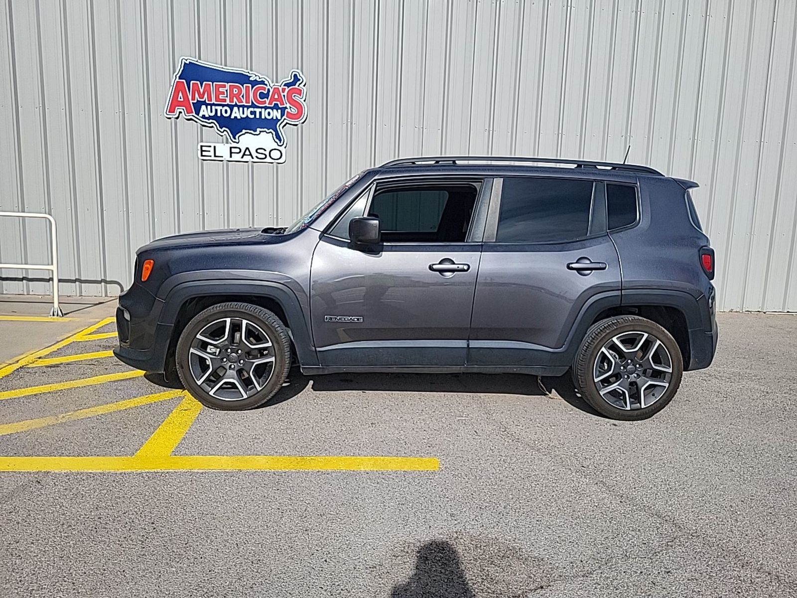 2020 Jeep Renegade  Latitude FWD