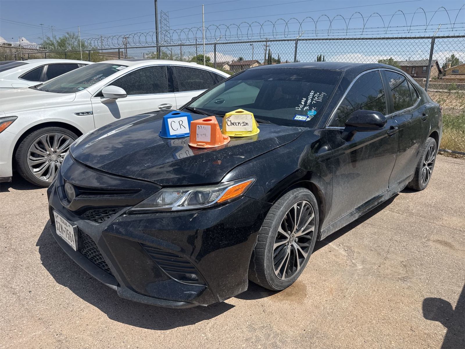 2020 Toyota Camry  SE FWD