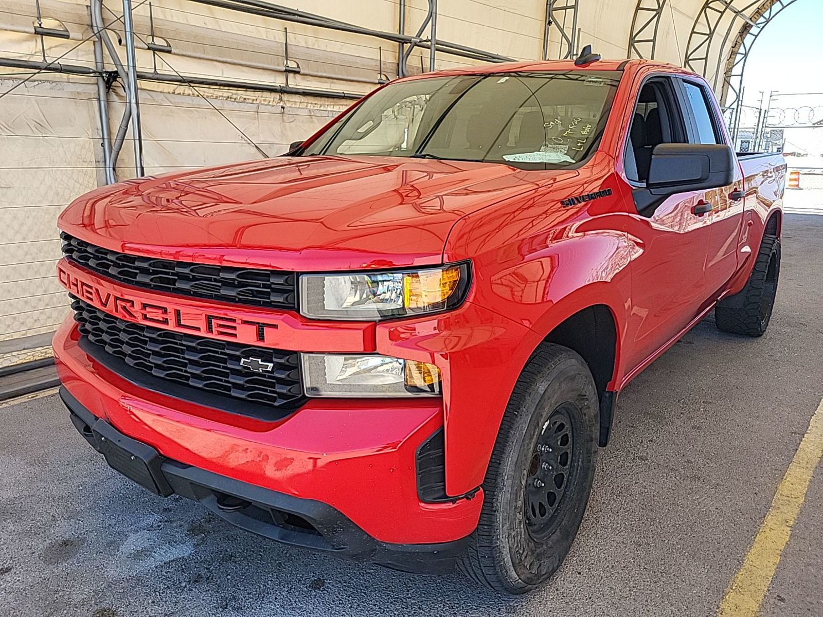 2020 Chevrolet Silverado 1500  Custom AWD
