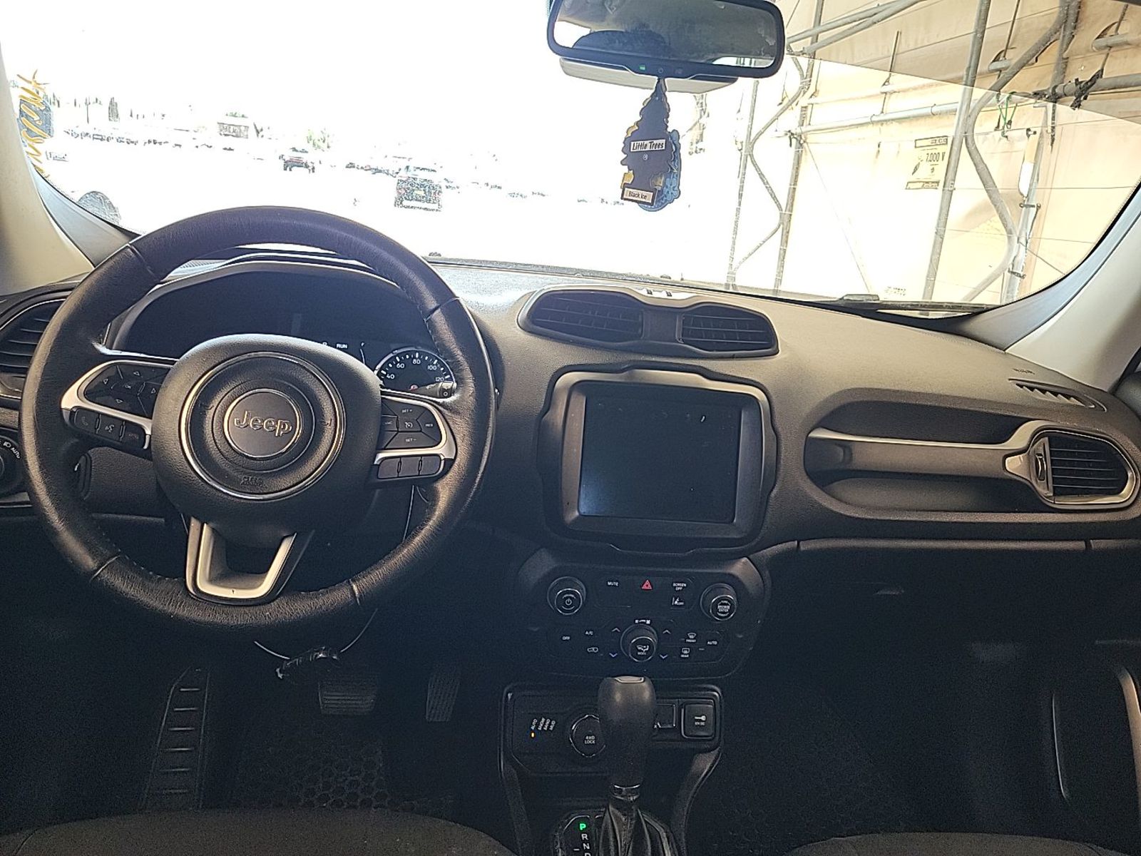 2023 Jeep Renegade  Latitude AWD
