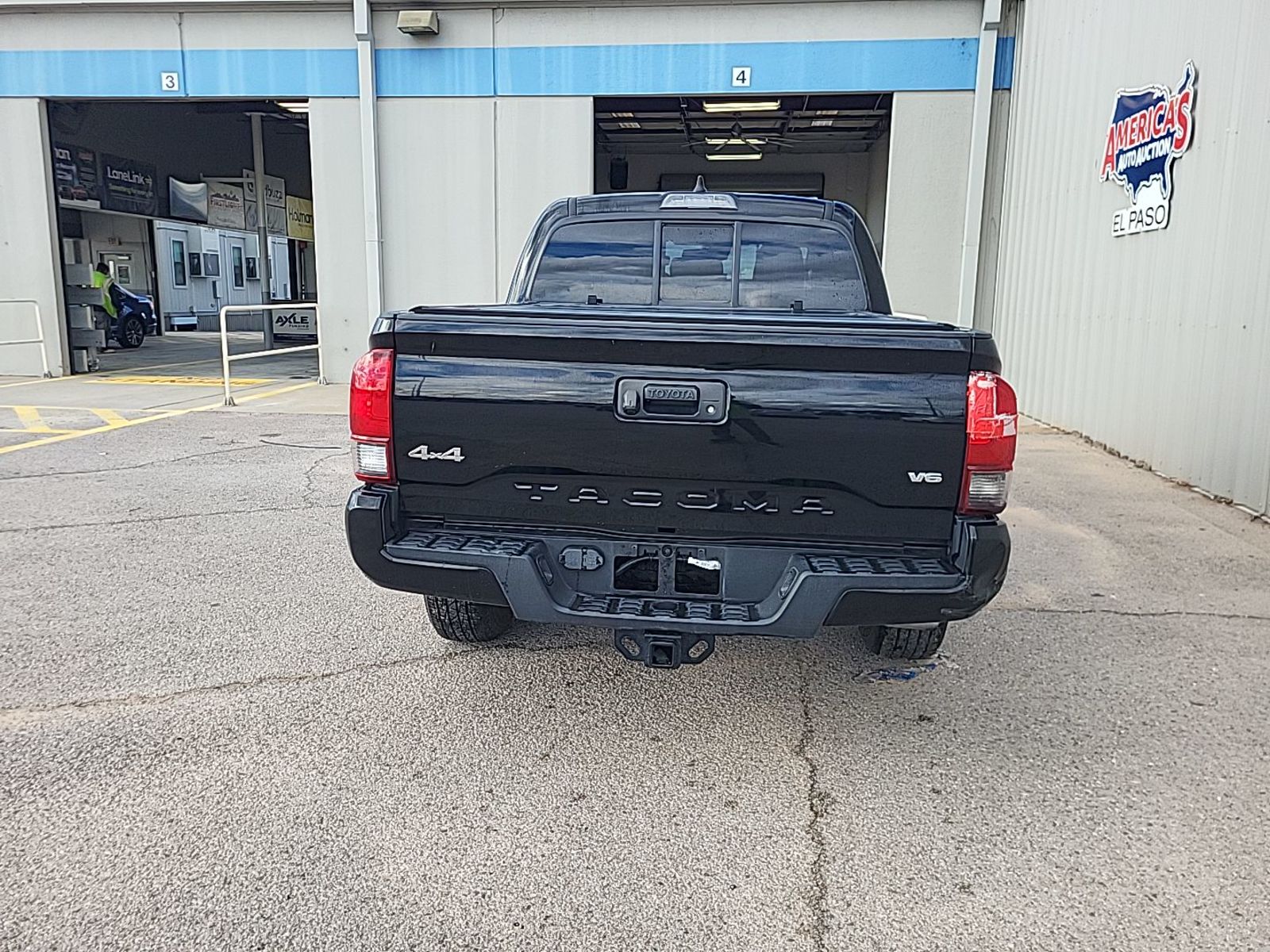 2023 Toyota Tacoma   AWD