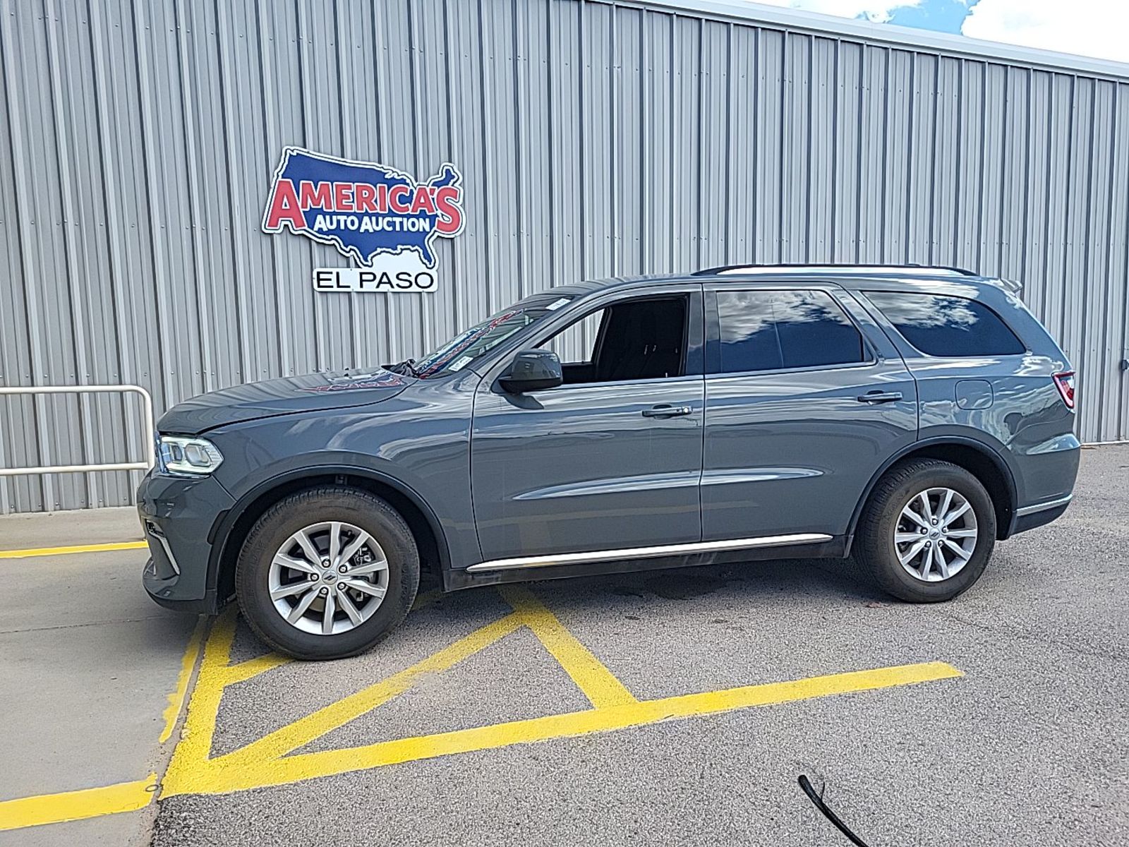 2022 Dodge Durango  SXT RWD