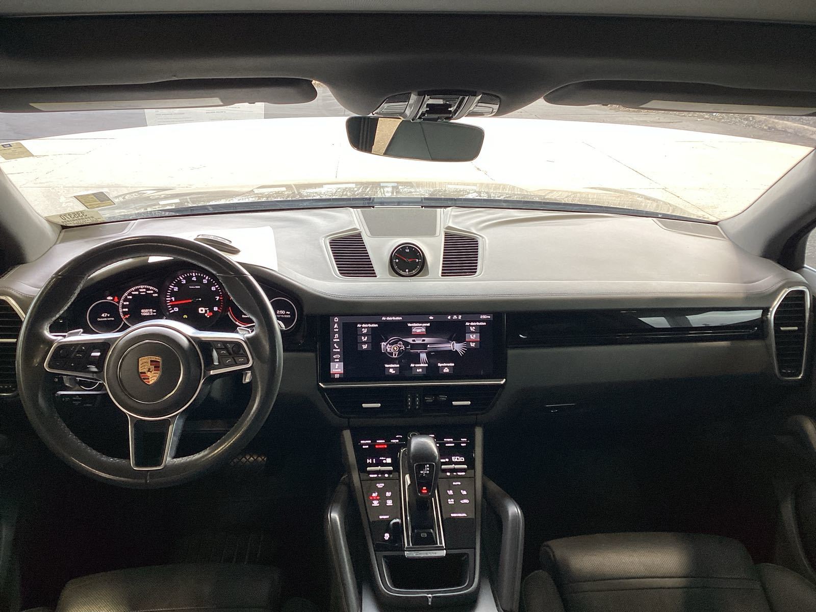 2020 Porsche cayenne  Base AWD