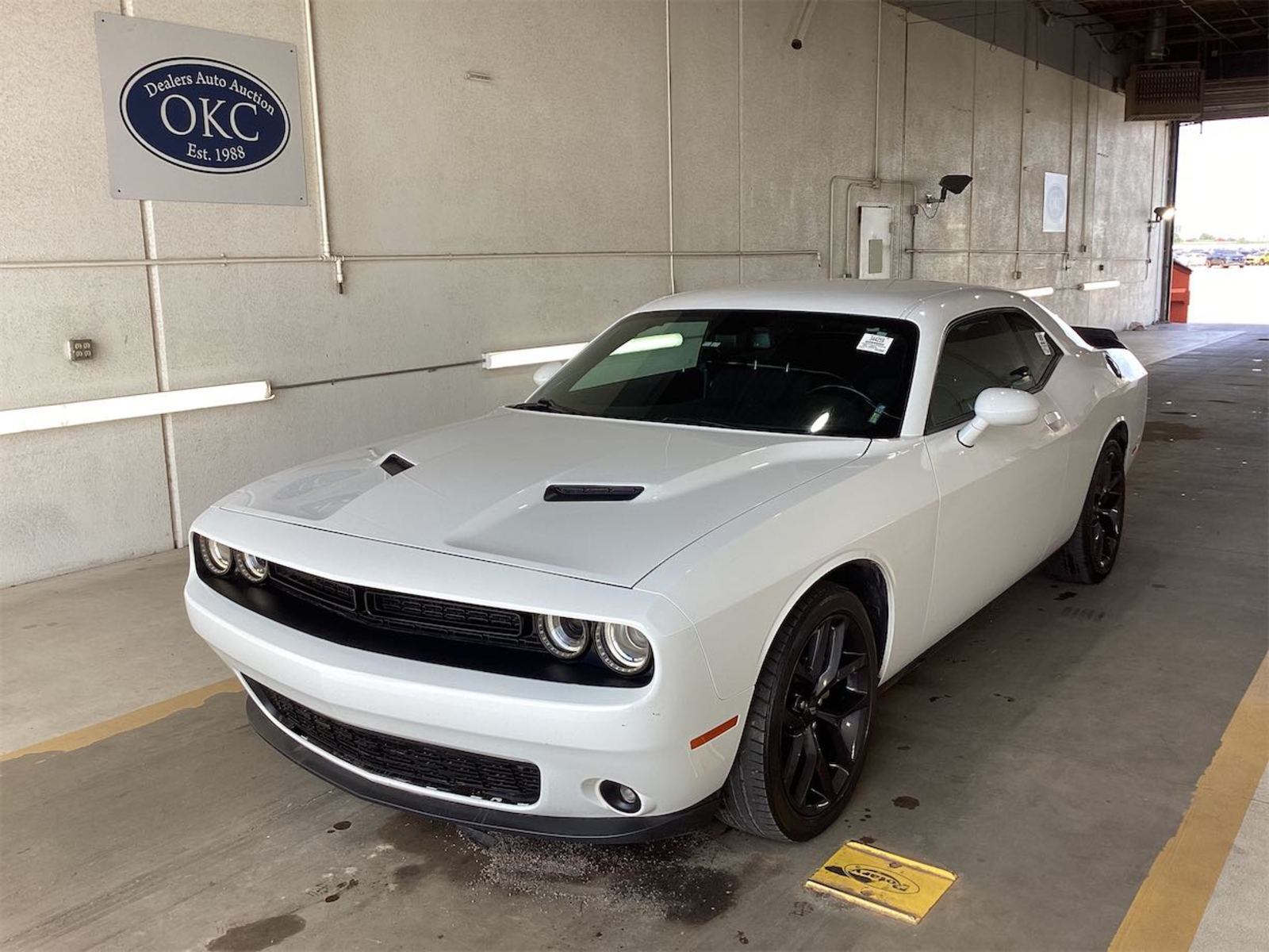 2023 Dodge Challenger  SXT RWD