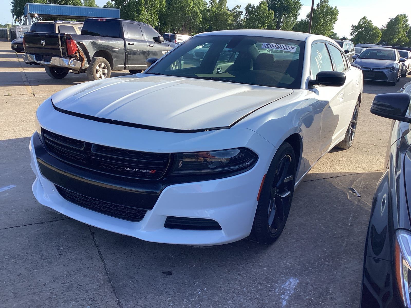 2022 Dodge Charger  SXT RWD
