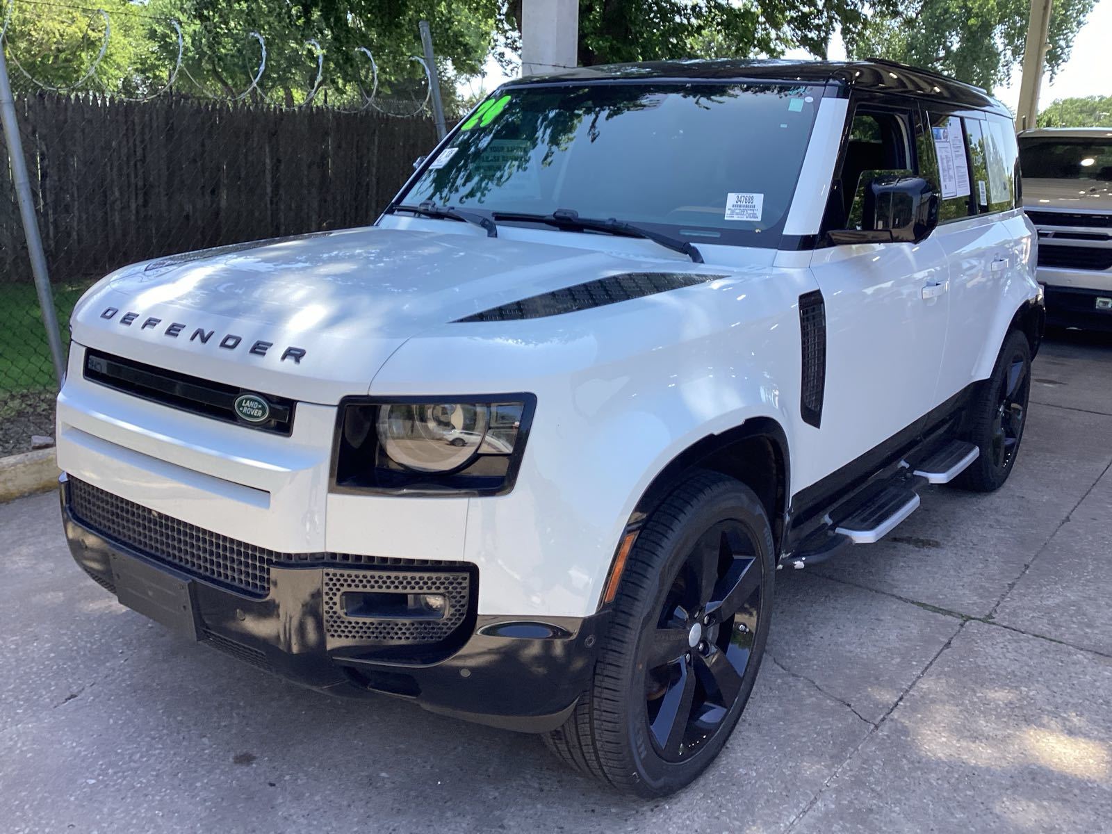 2024 Land Rover Defender   AWD