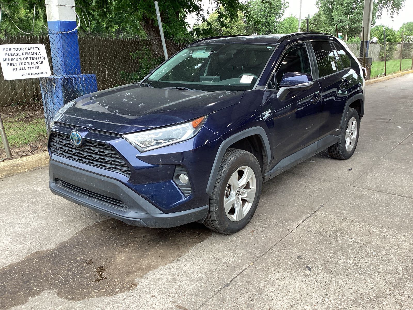2021 Toyota RAV4  Hybrid XLE AWD