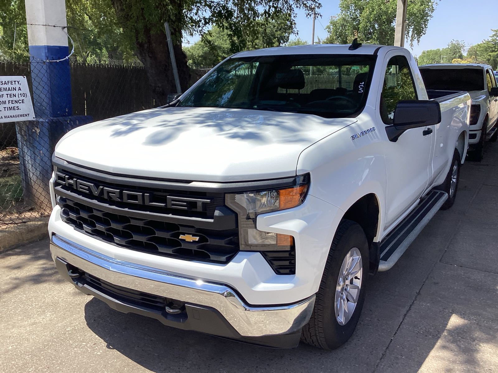 2025 Chevrolet Silverado 1500   RWD