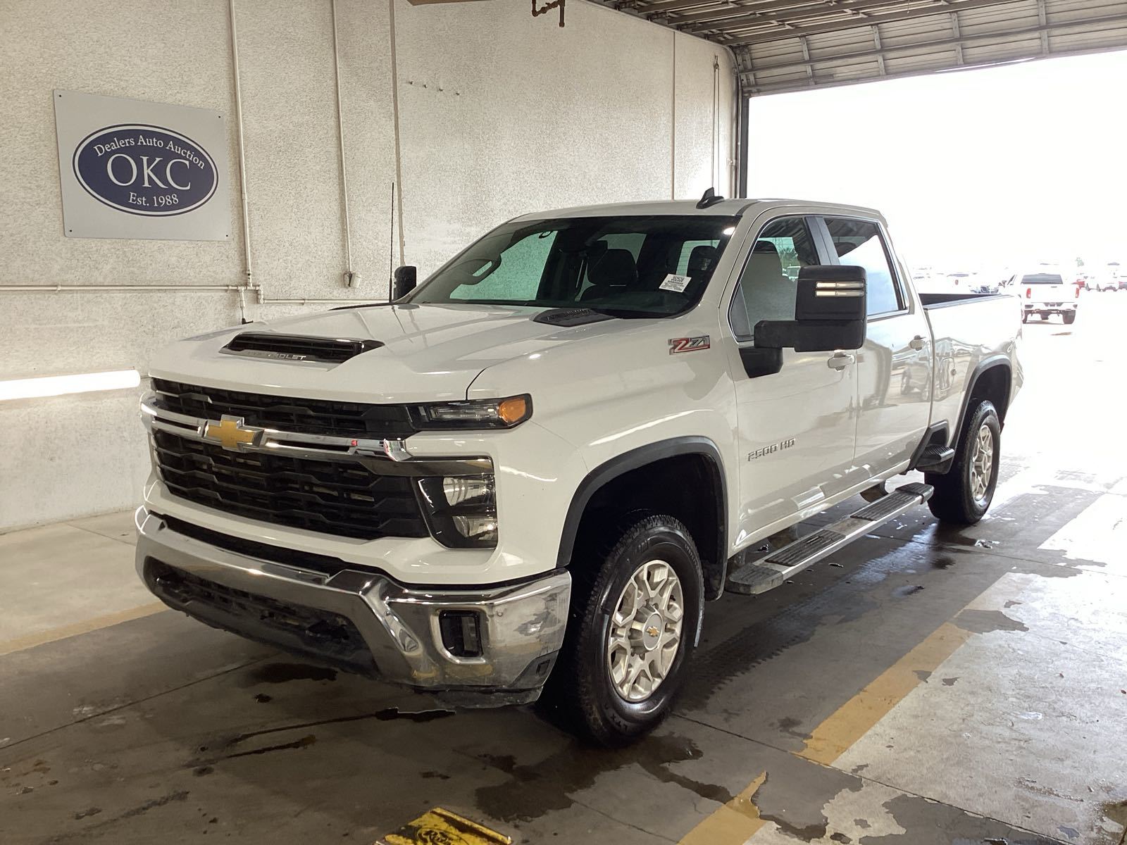 2024 Chevrolet Silverado 2500   AWD