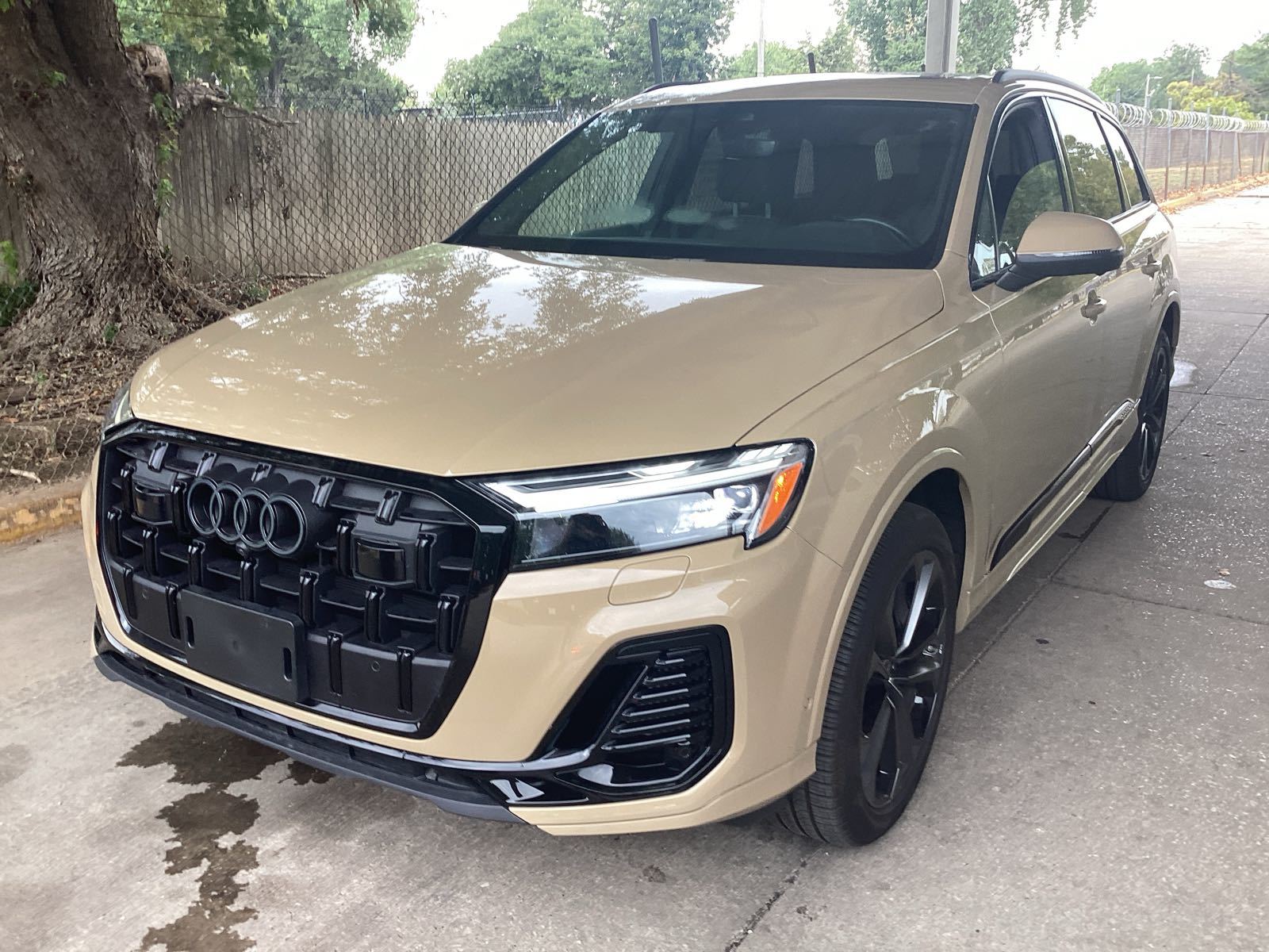 2025 Audi Q7   AWD