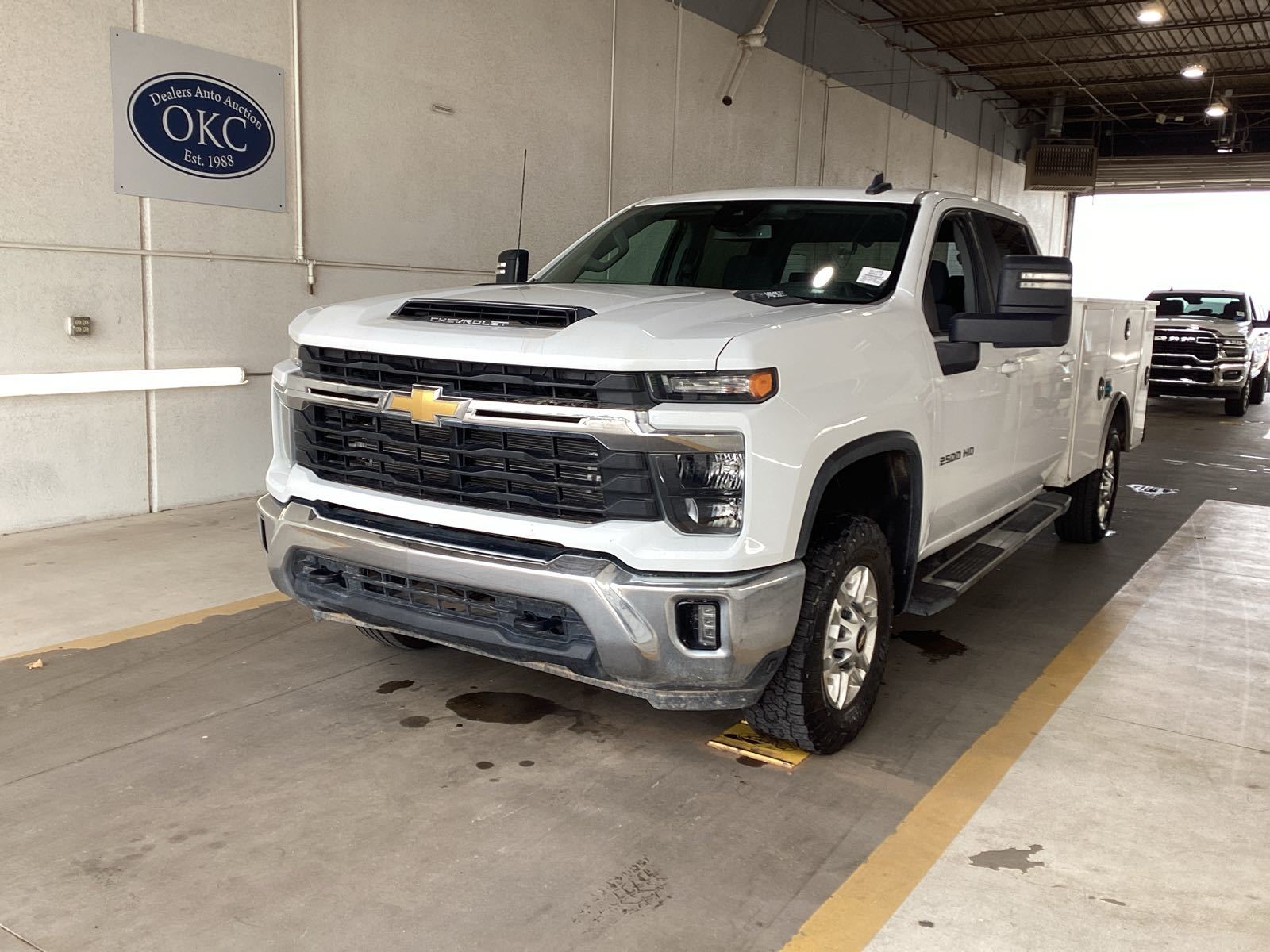2024 Chevrolet Silverado 2500   AWD