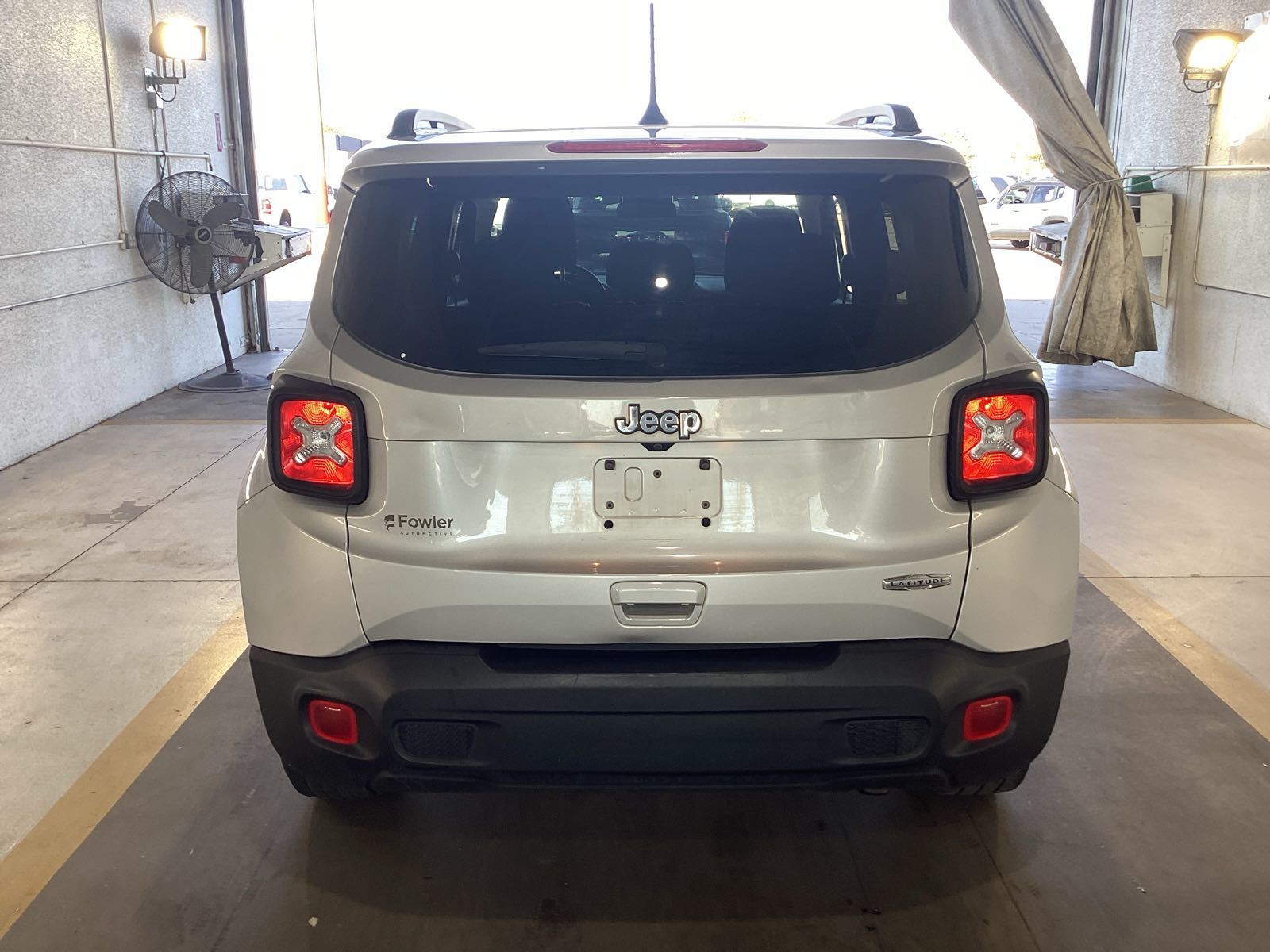 2019 Jeep Renegade  Latitude FWD