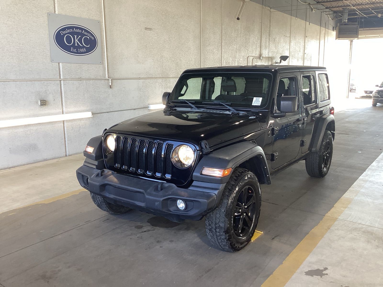 2021 Jeep Wrangler   AWD