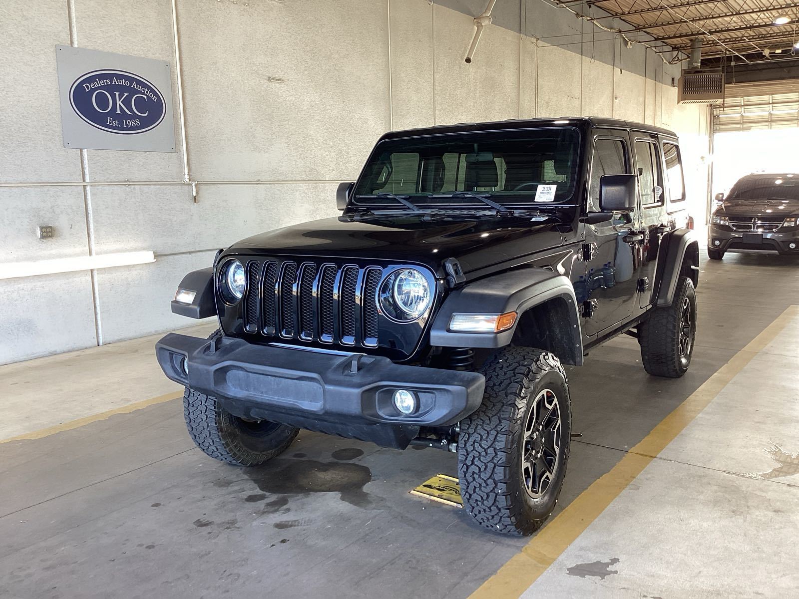 2023 Jeep Wrangler   AWD