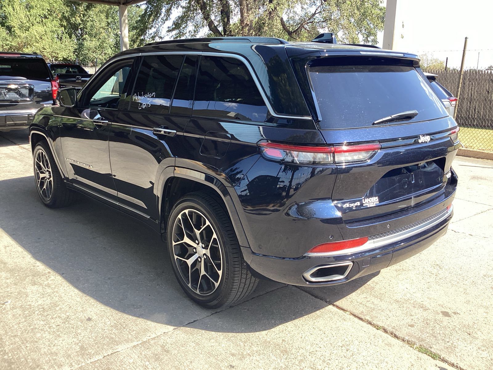 2024 Jeep Grand Cherokee   AWD