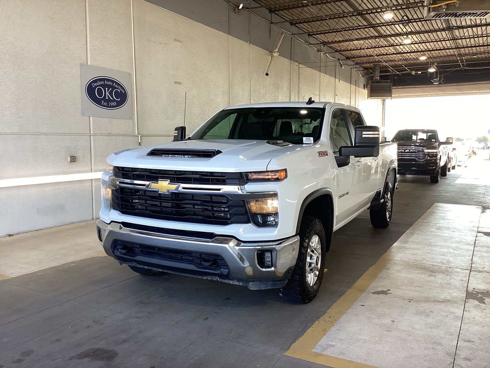 2024 Chevrolet Silverado 2500   AWD