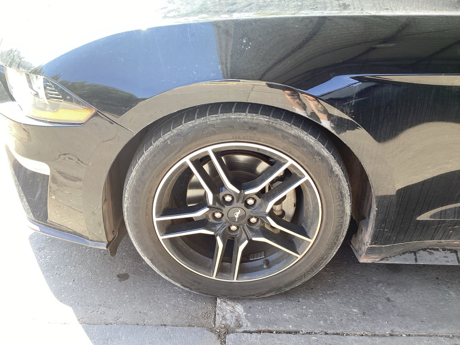 2023 Ford Mustang   RWD