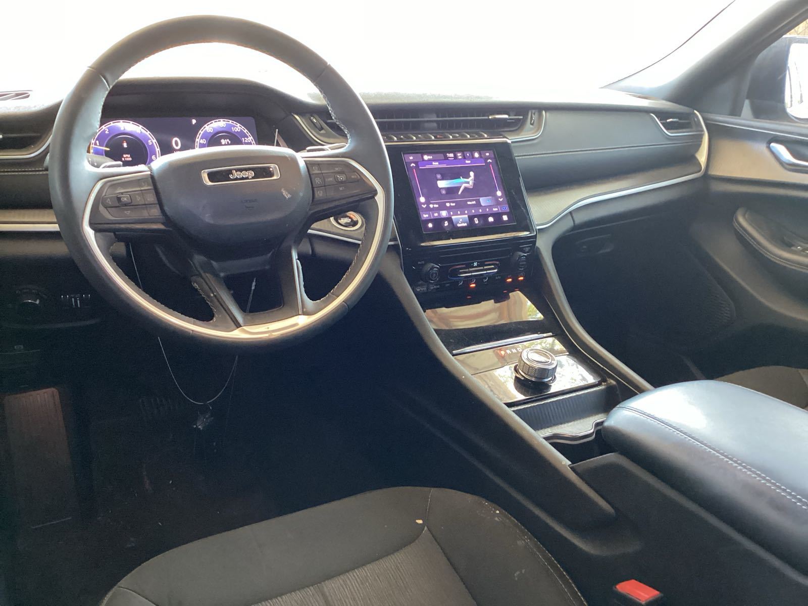2024 Jeep Grand Cherokee  Laredo RWD