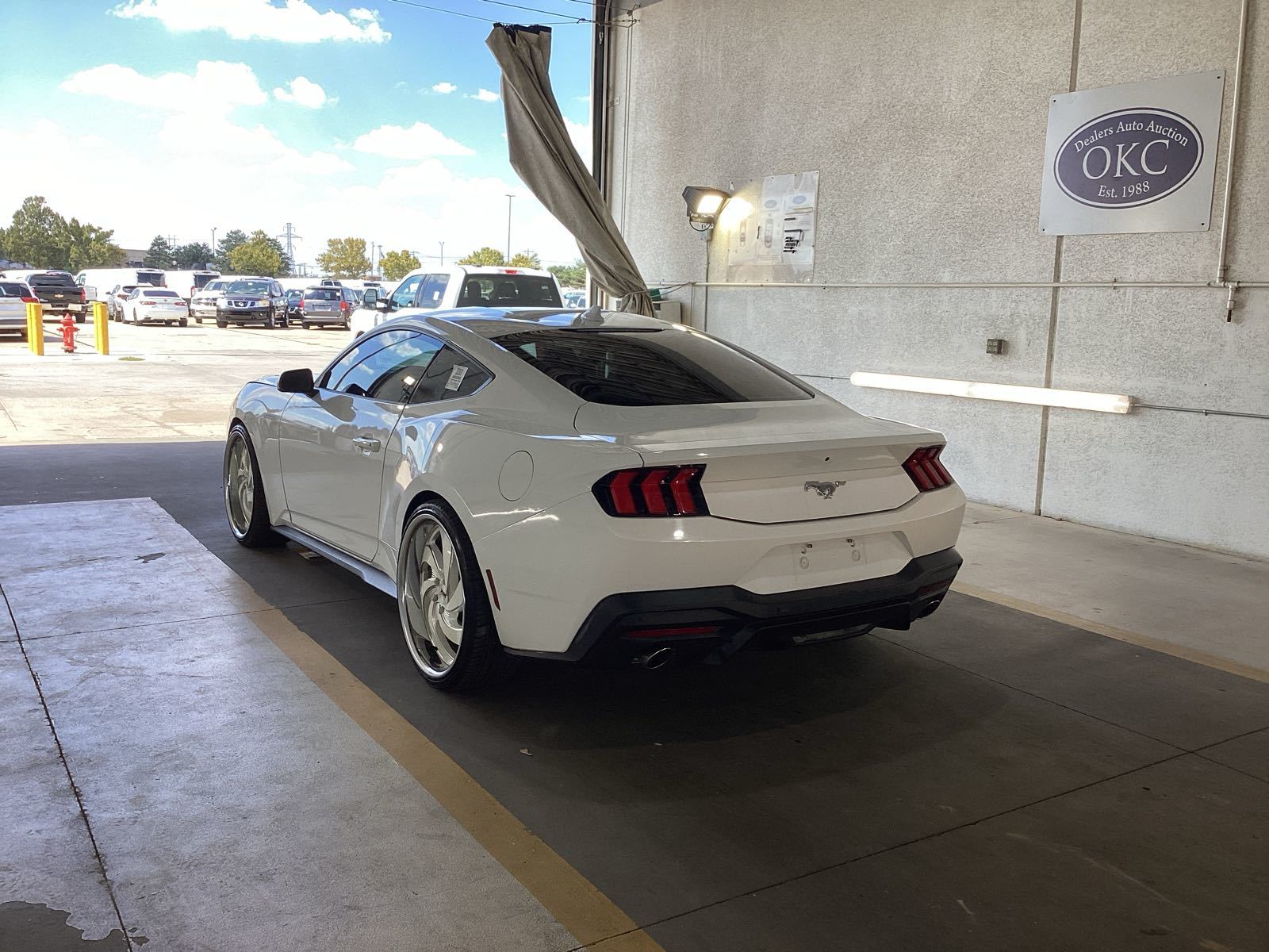 2024 Ford Mustang   RWD