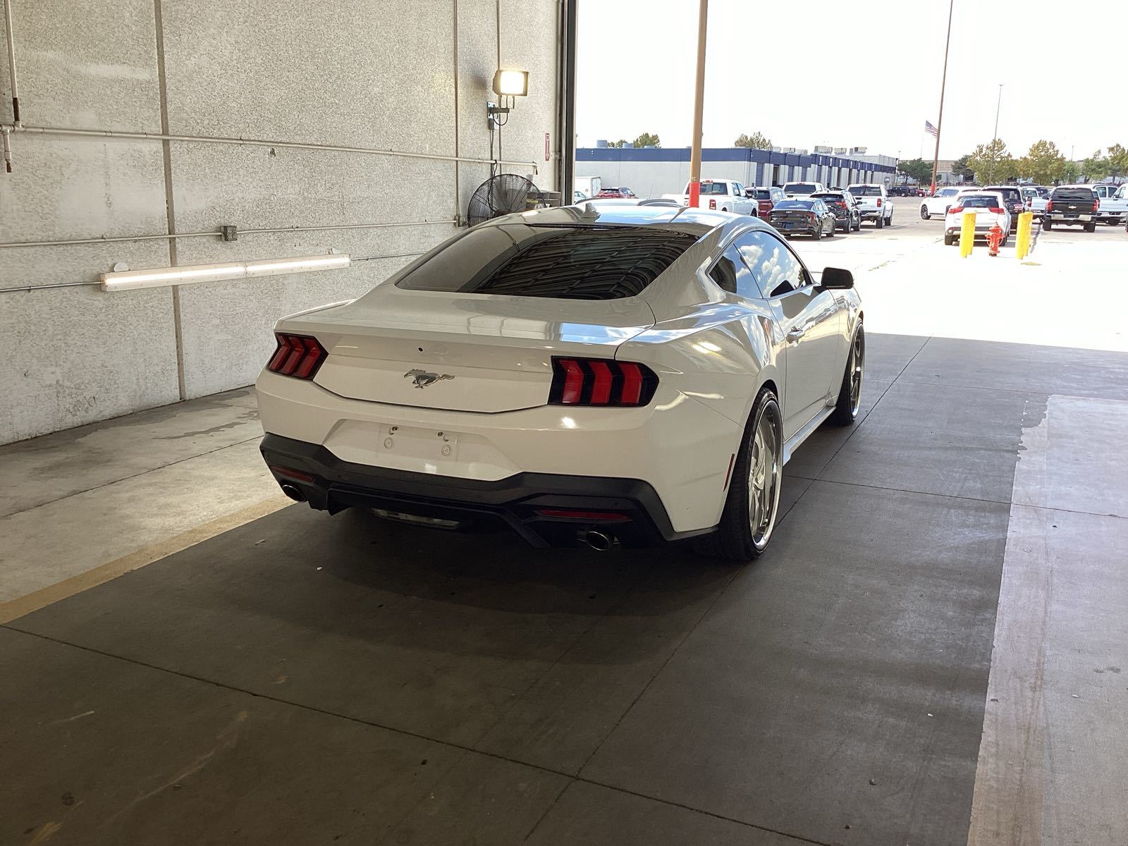 2024 Ford Mustang   RWD