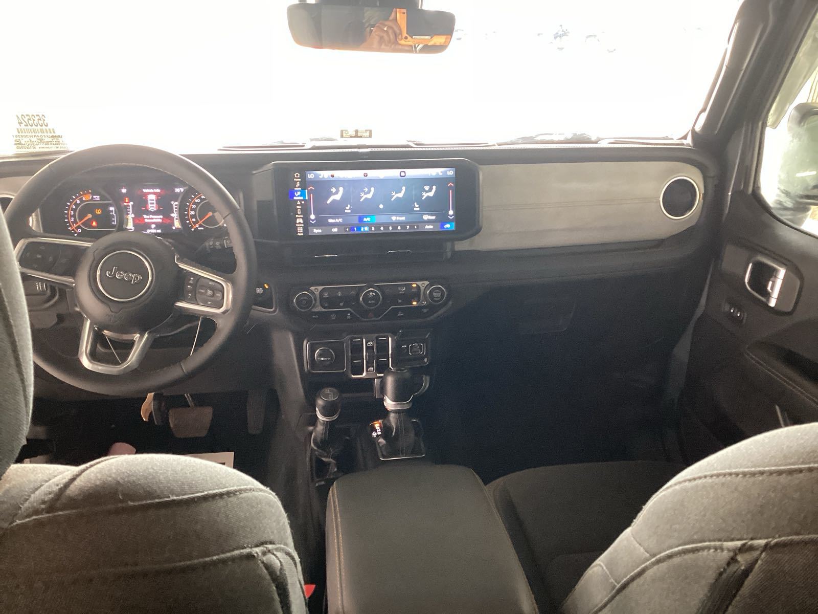 2024 Jeep Wrangler  Sahara AWD