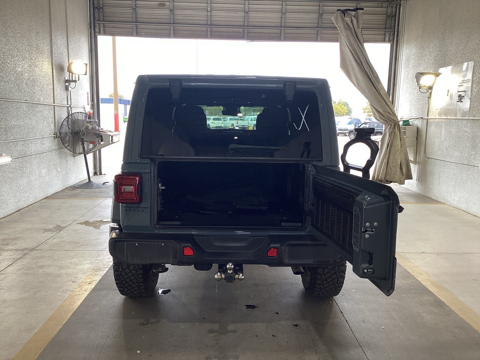 2024 Jeep Wrangler  Sahara AWD