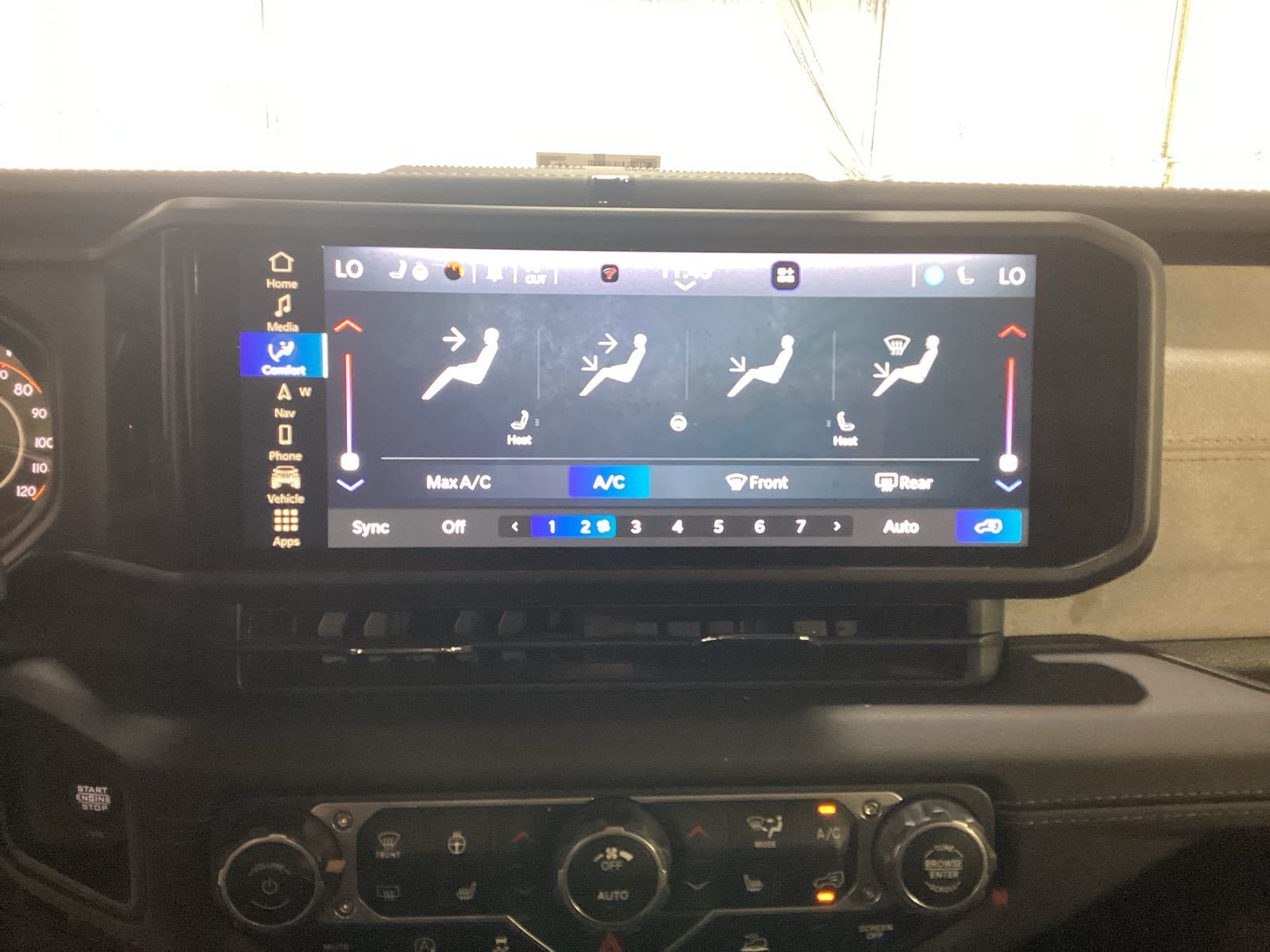 2024 Jeep Wrangler  Sahara AWD