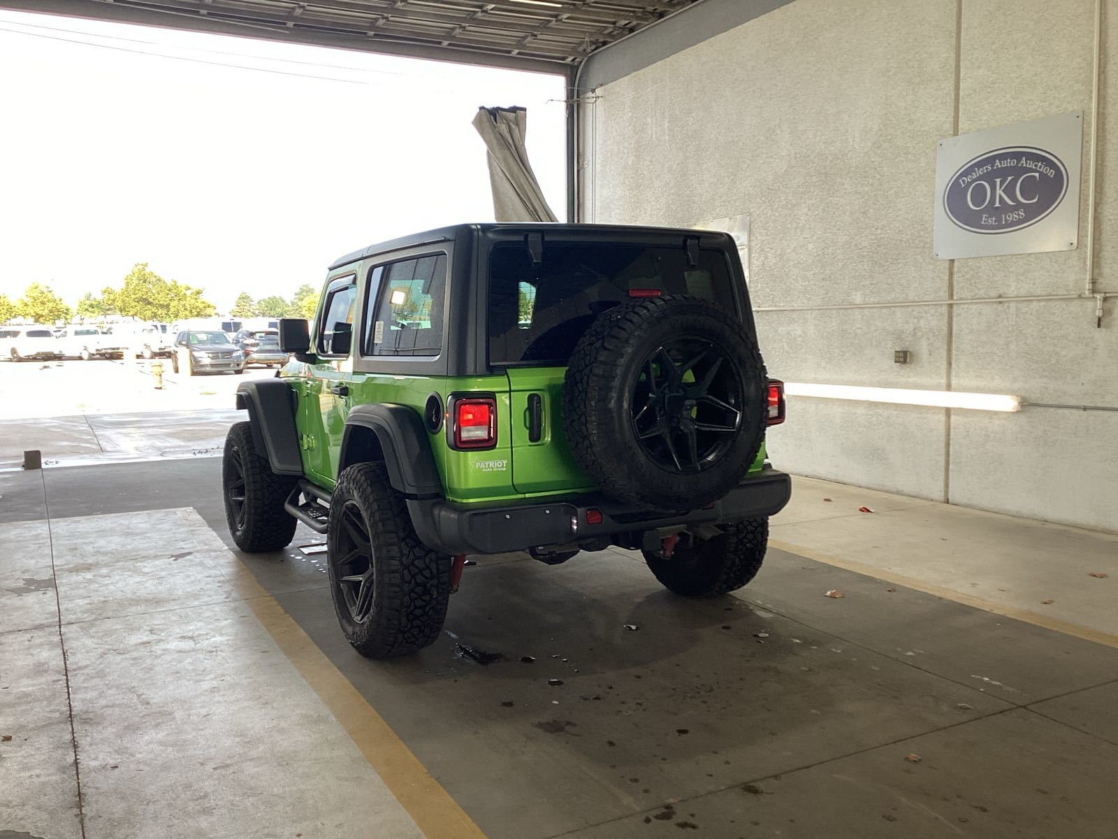 2025 Jeep Wrangler   AWD