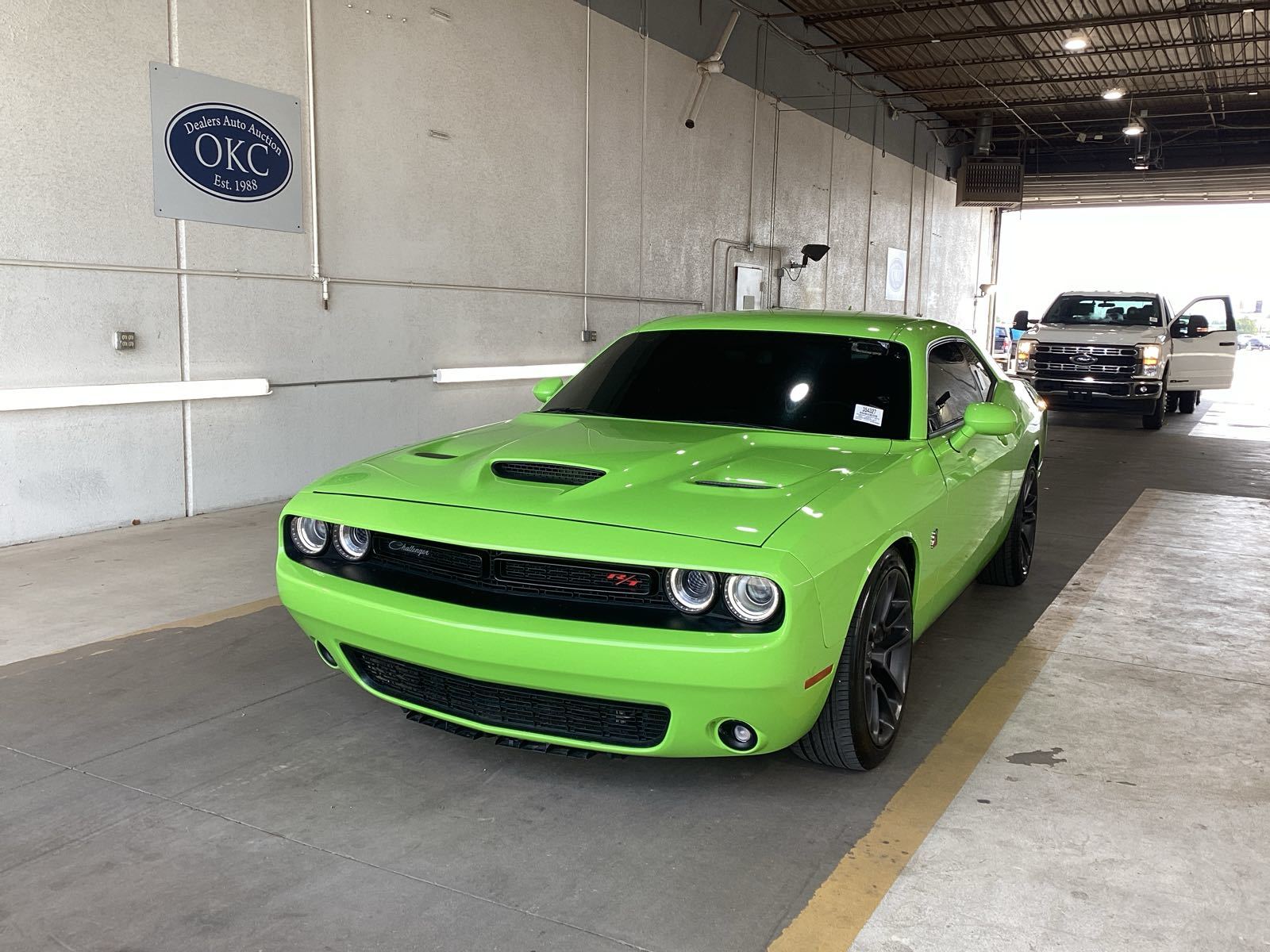 2023 Dodge Challenger  R/T SCAT PACK RWD