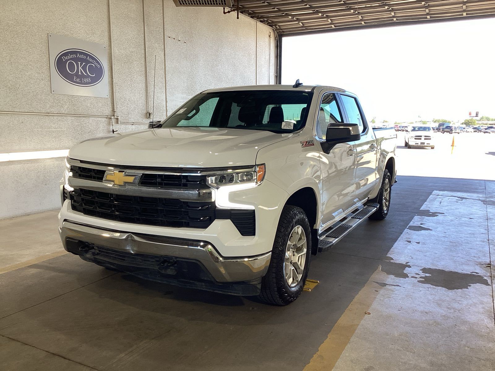 2025 Chevrolet Silverado 1500  LT AWD
