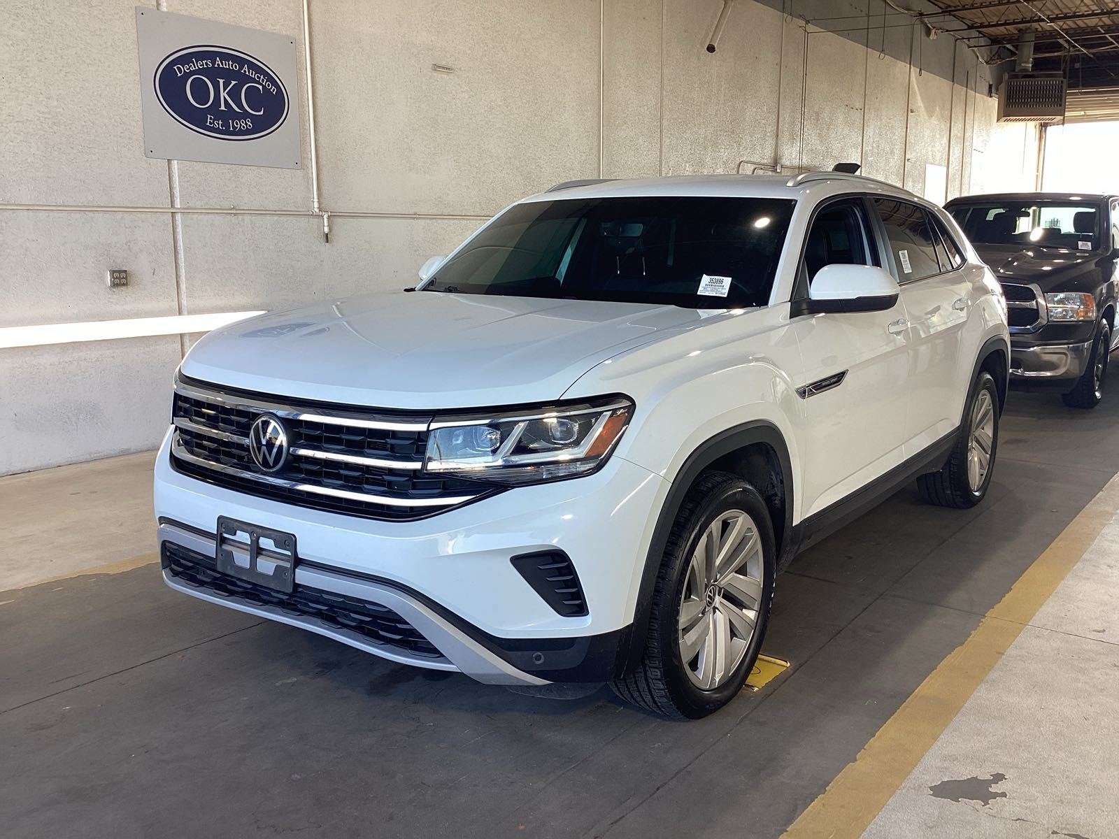 2022 Volkswagen Atlas Cross Sport   AWD