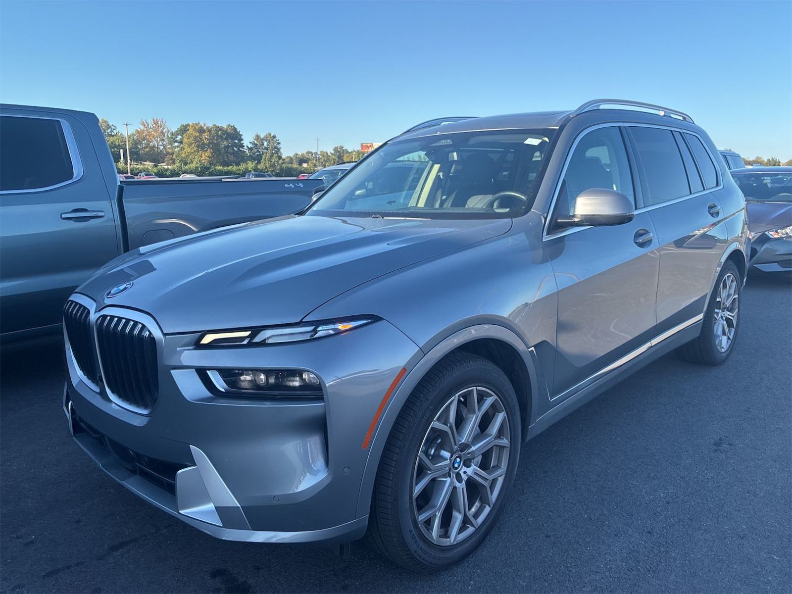 2025 BMW X7  XDrive40i AWD