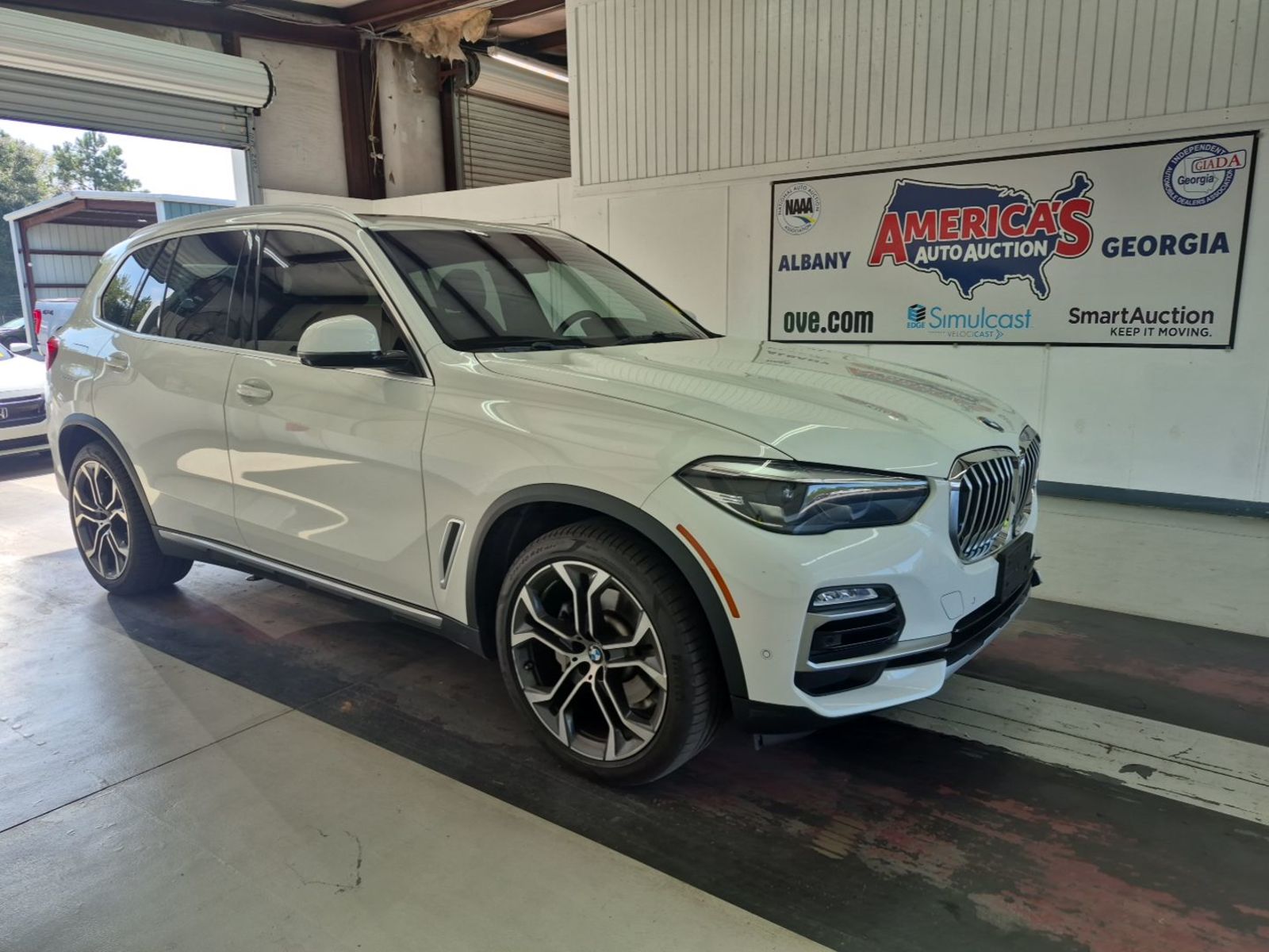 2020 BMW X5  sDrive40i RWD