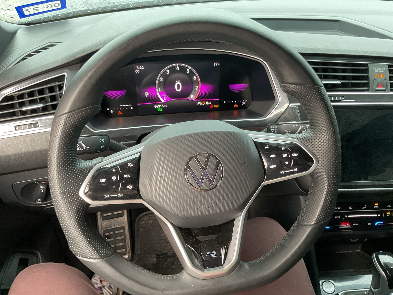 2024 Volkswagen Tiguan   FWD