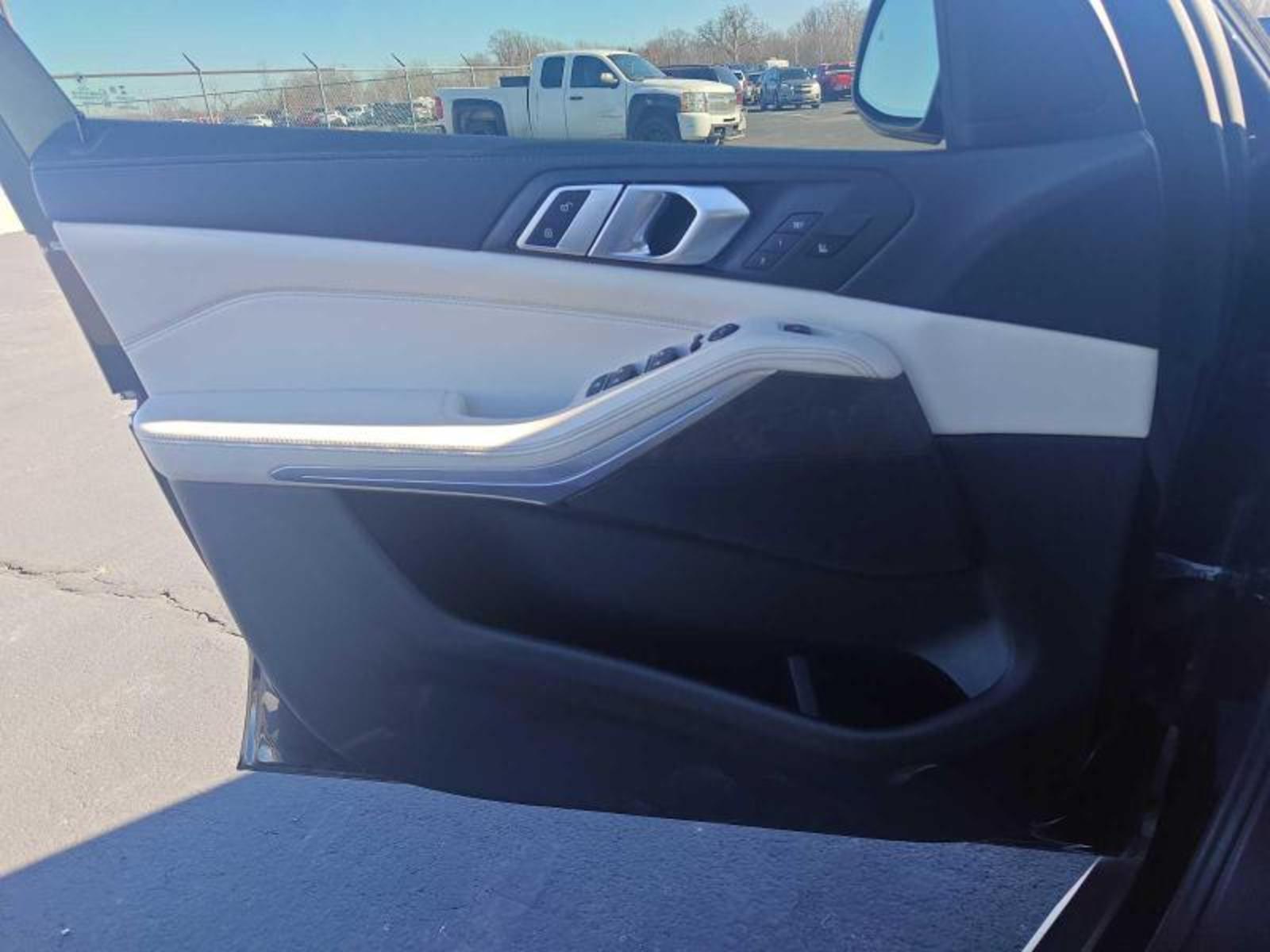 2020 BMW X5  XDrive40i AWD