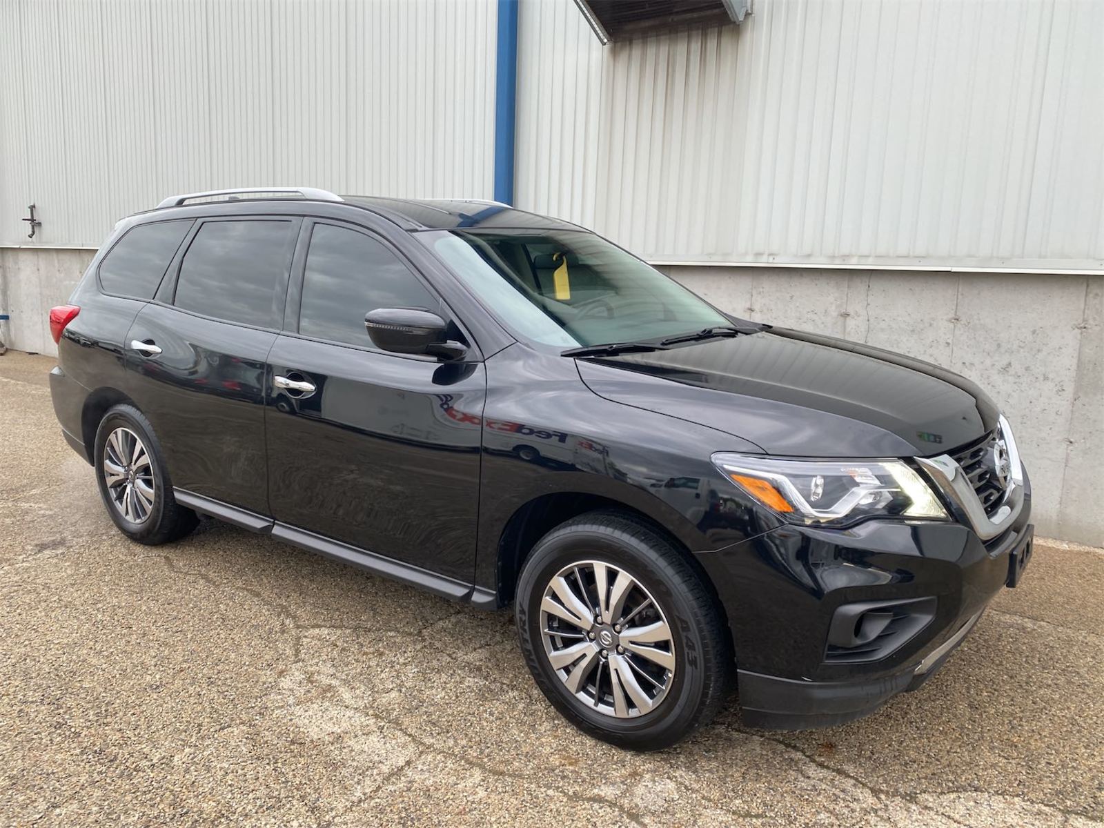2020 Nissan Pathfinder
