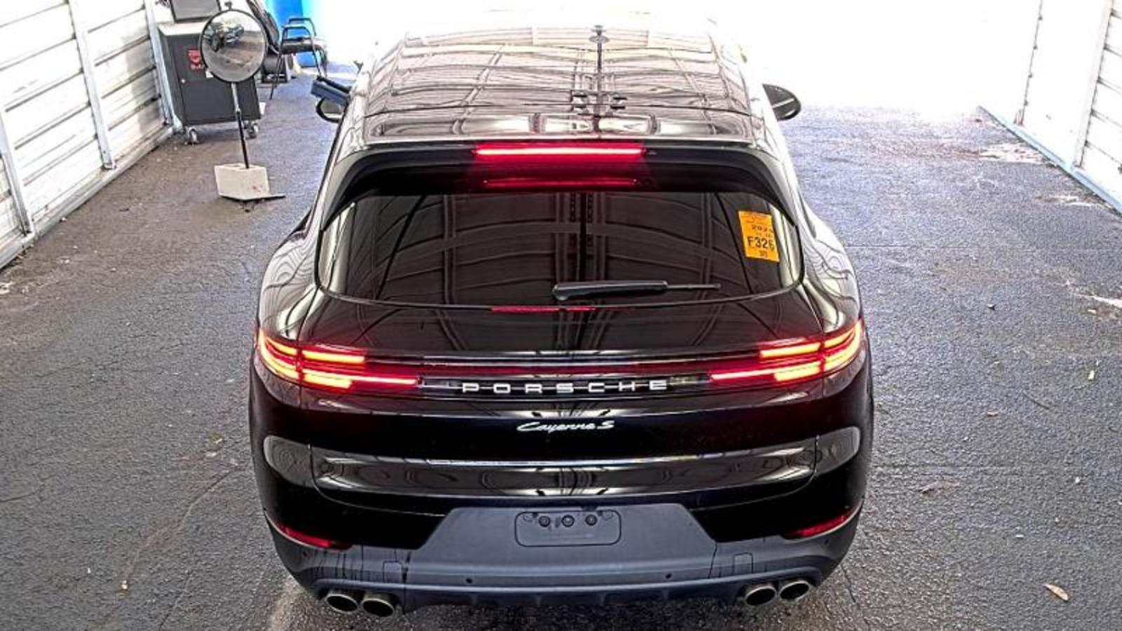 2024 Porsche cayenne  S AWD