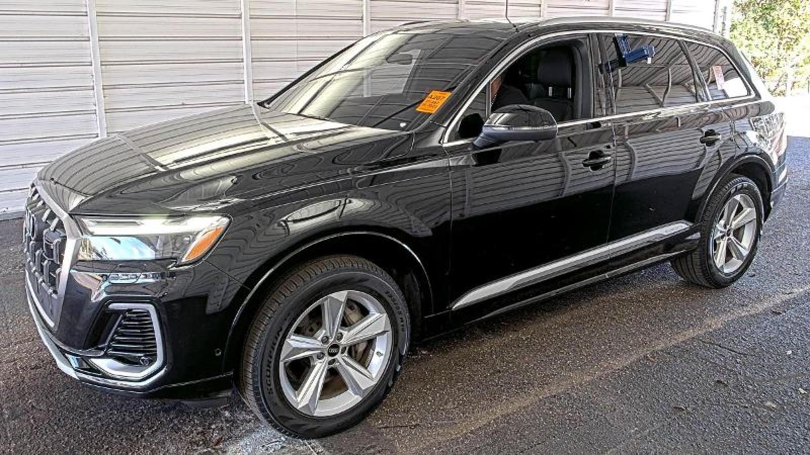 2025 Audi Q7   AWD