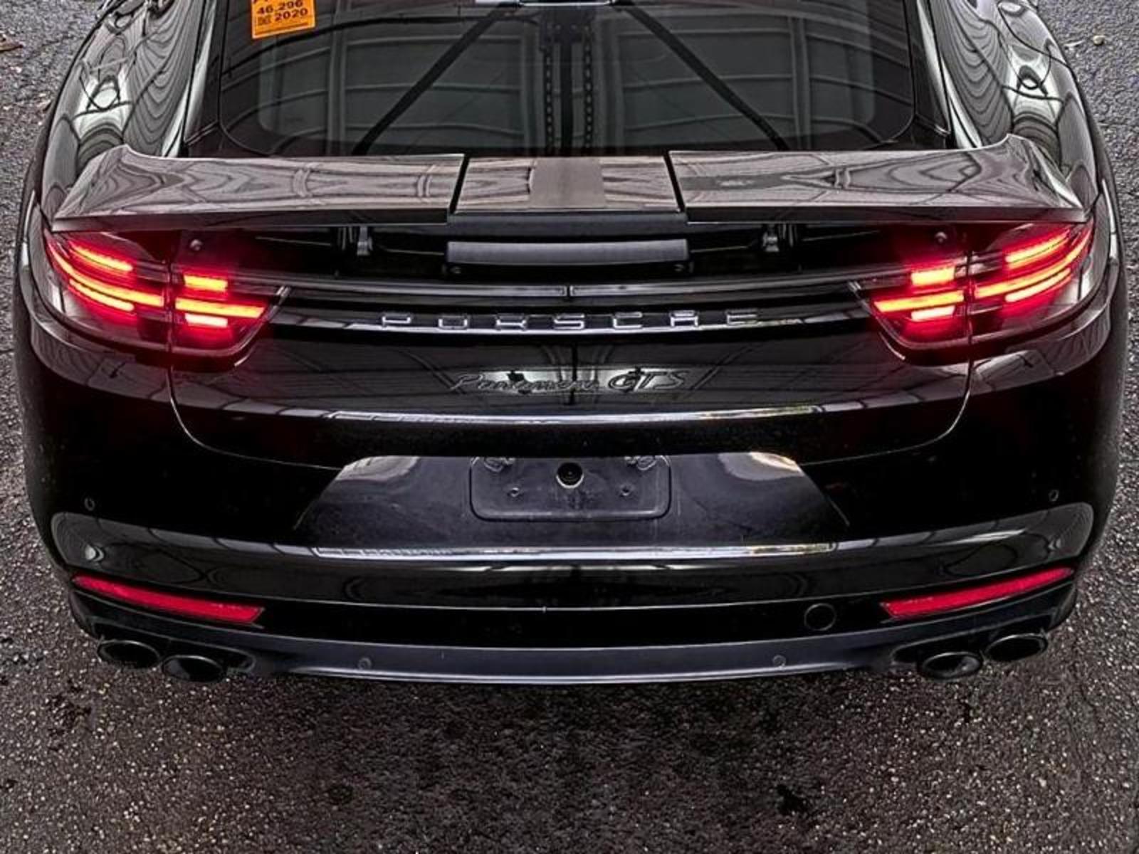 2020 Porsche panamera  GTS AWD