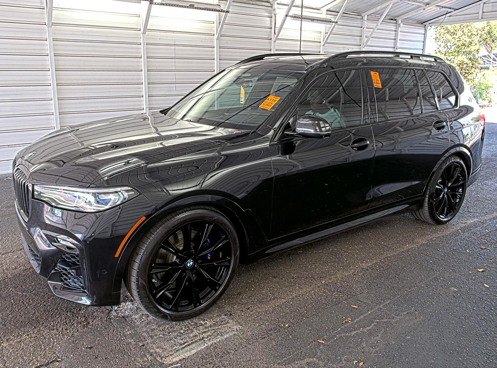 2022 BMW X7  M50i AWD
